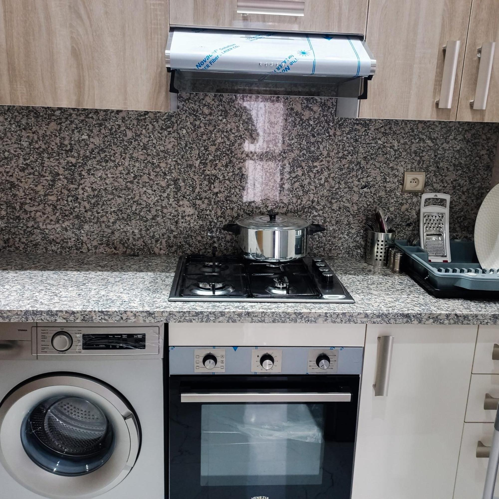Super Apartement Totalement Neuf Et Climatise A Cote Du Centre Commercial Marjane M2 Tanger Ngoại thất bức ảnh